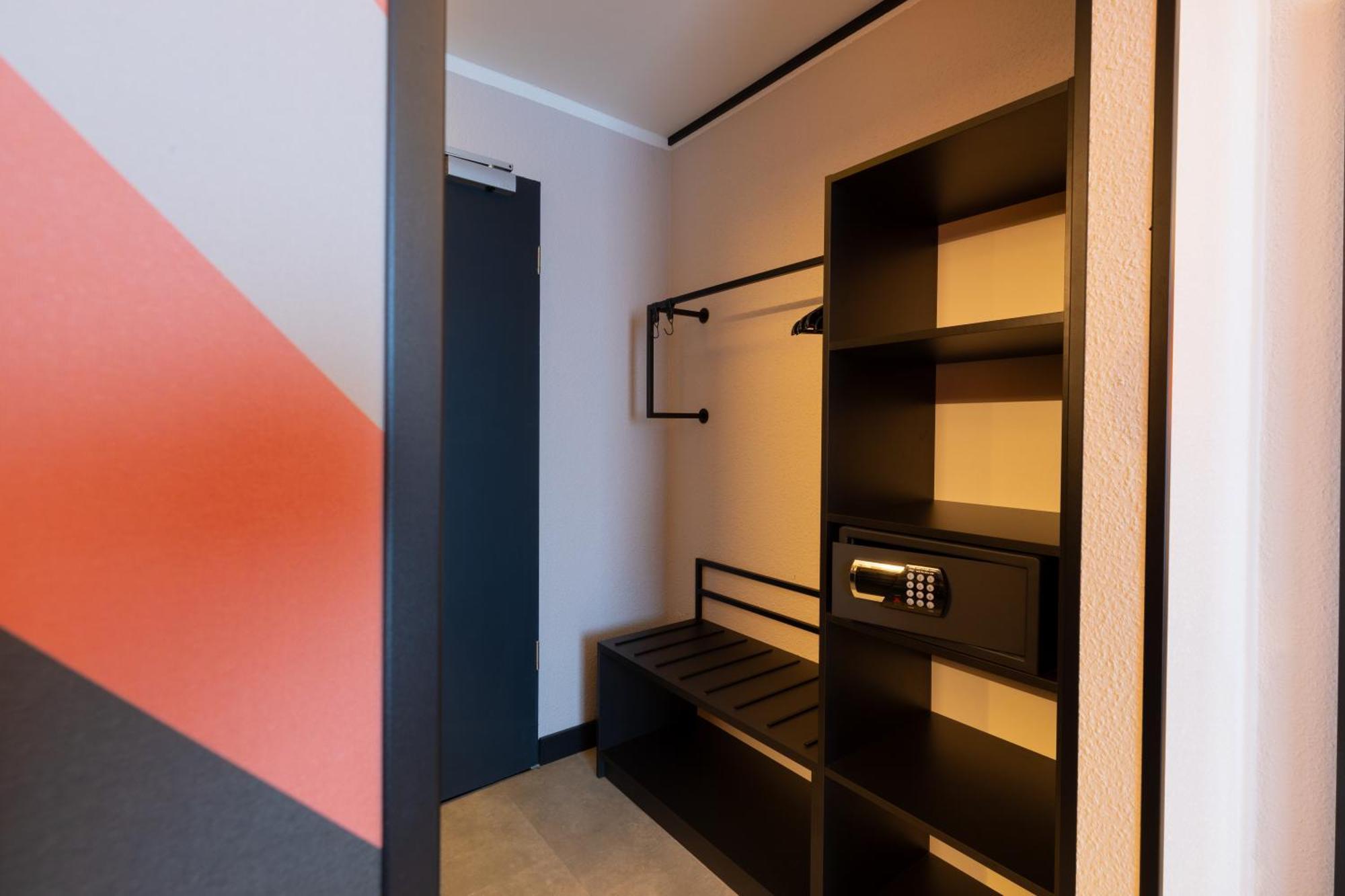 โนวุม โฮเทล โซลิงเงินซิตี้ Hotel โซลิงเงน ภายนอก รูปภาพ