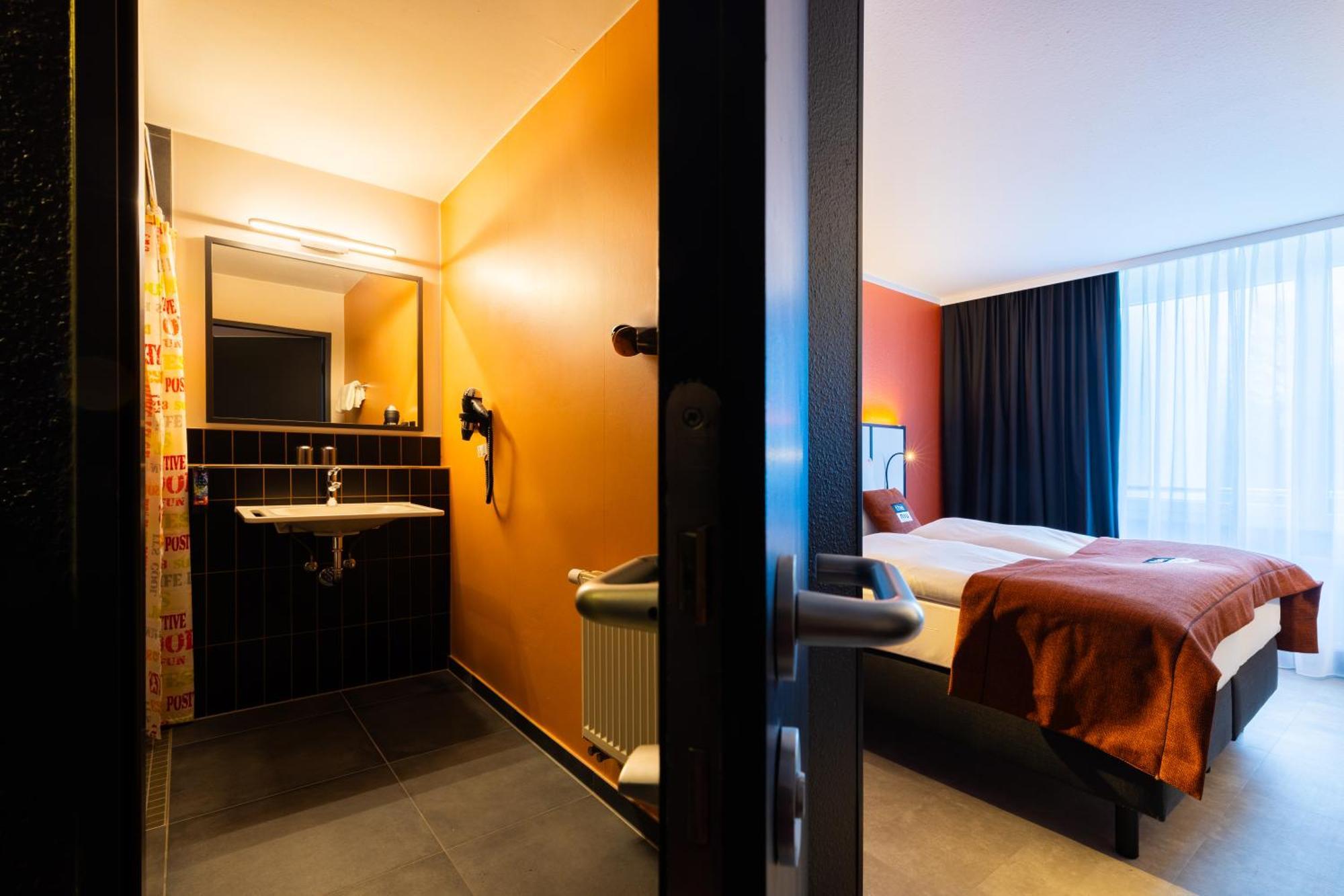 โนวุม โฮเทล โซลิงเงินซิตี้ Hotel โซลิงเงน ภายนอก รูปภาพ