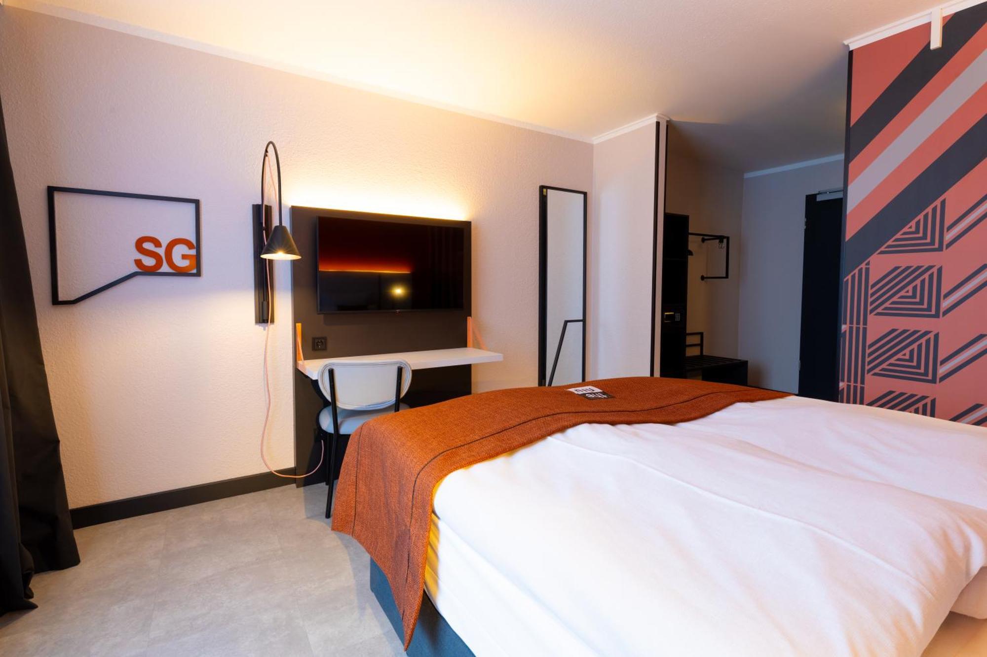 โนวุม โฮเทล โซลิงเงินซิตี้ Hotel โซลิงเงน ภายนอก รูปภาพ