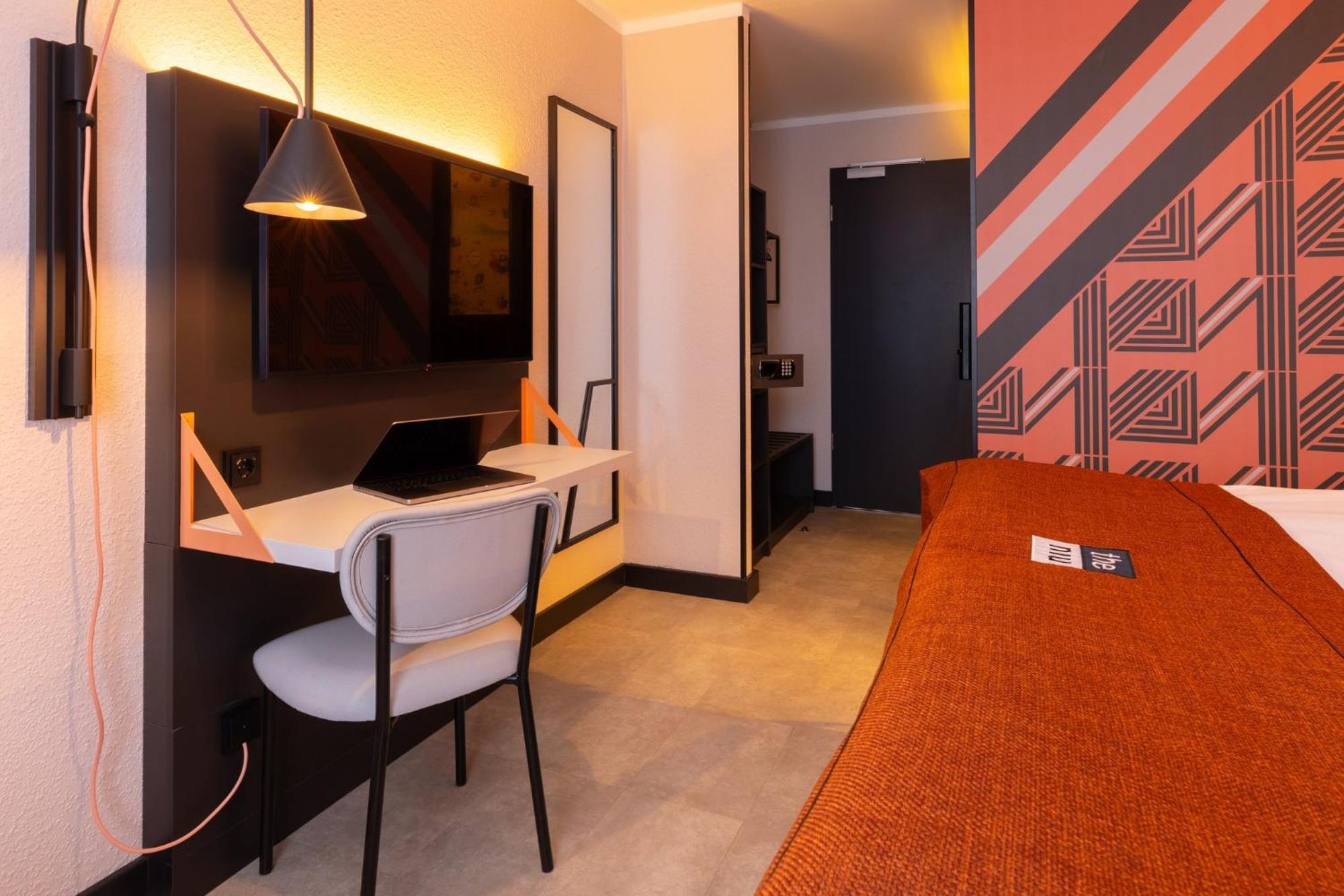 โนวุม โฮเทล โซลิงเงินซิตี้ Hotel โซลิงเงน ภายนอก รูปภาพ