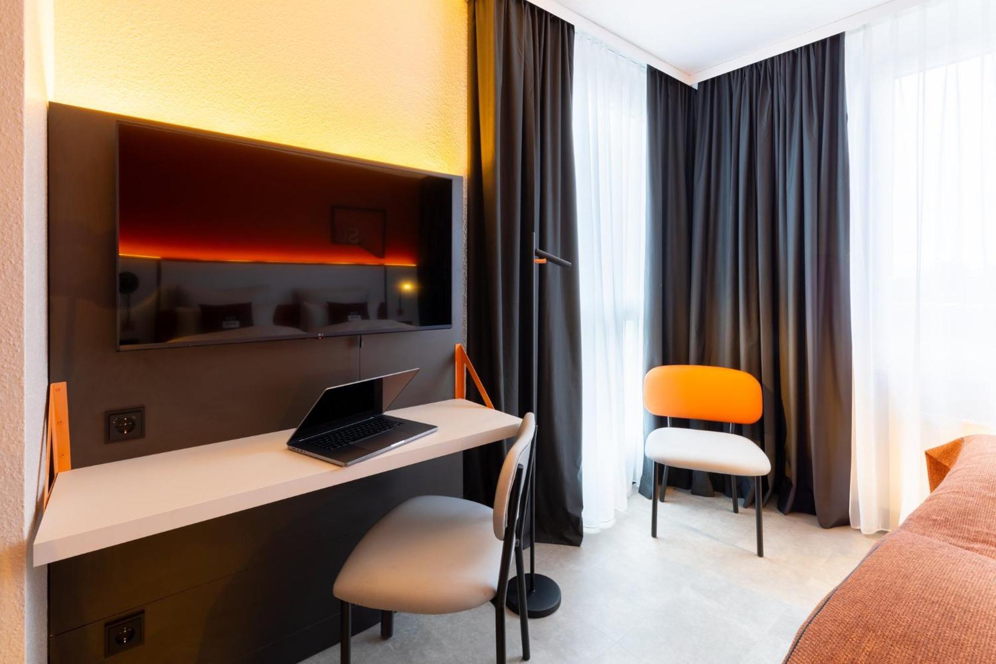 โนวุม โฮเทล โซลิงเงินซิตี้ Hotel โซลิงเงน ภายนอก รูปภาพ