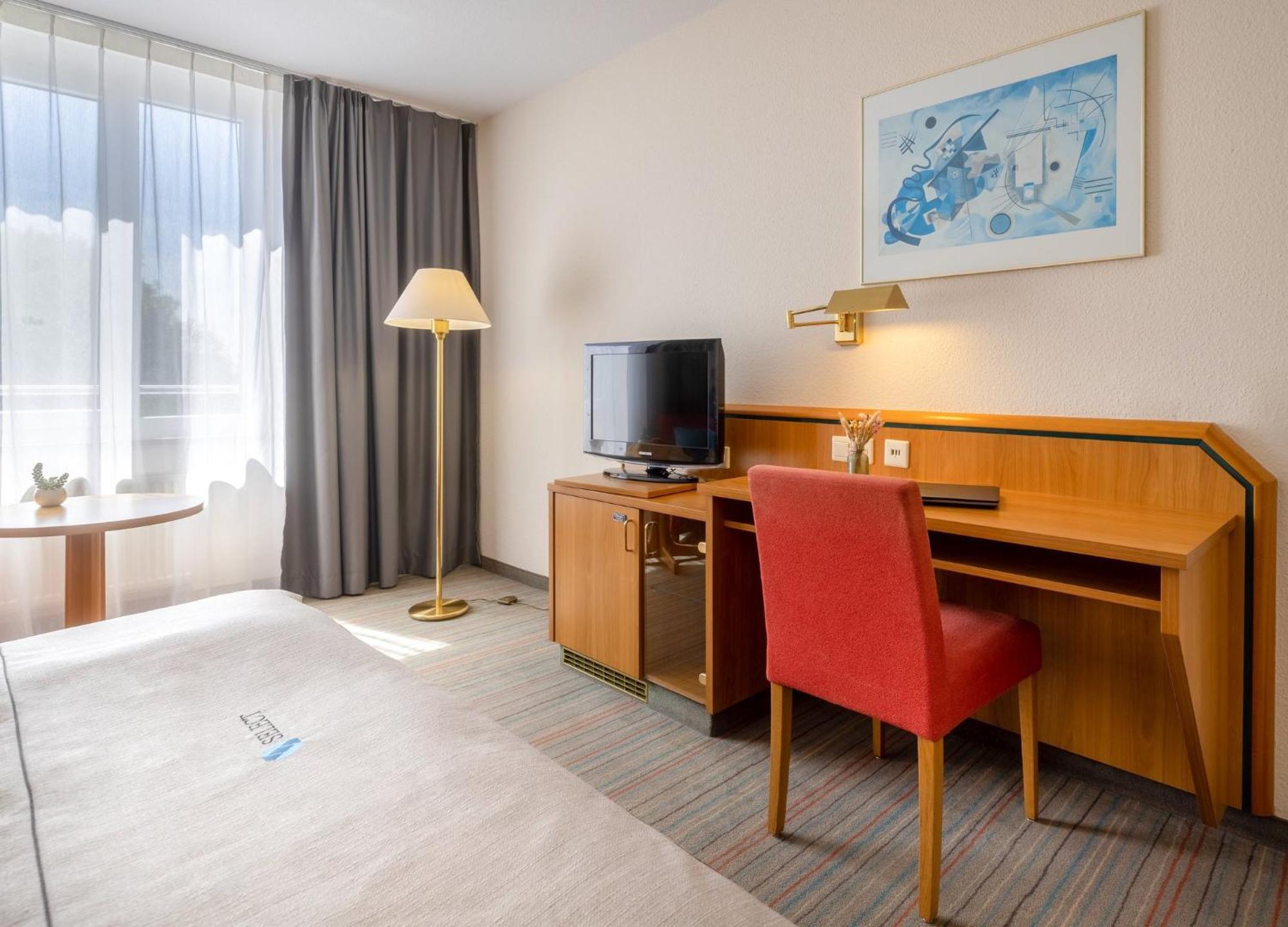 โนวุม โฮเทล โซลิงเงินซิตี้ Hotel โซลิงเงน ภายนอก รูปภาพ